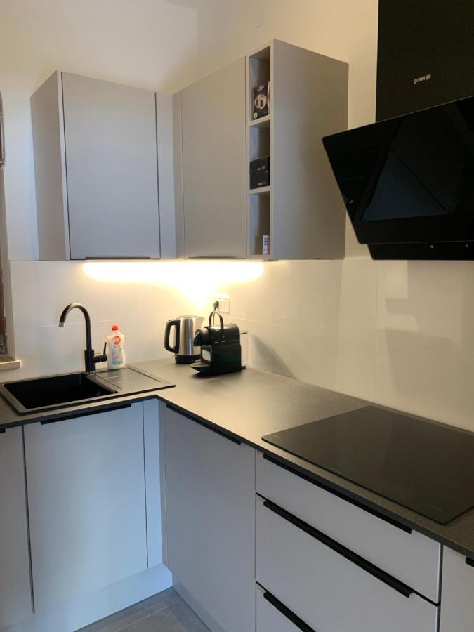- Ocean & Sea Breeze Apartment